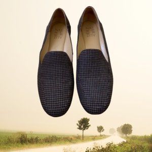 Pretty Patterned Naturalizer Loafers